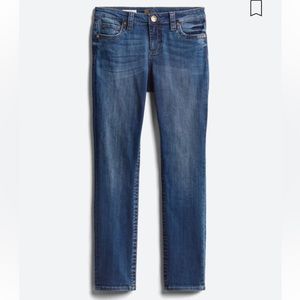 Kut from the Kloth Maribel distressed straight leg jeans size 6